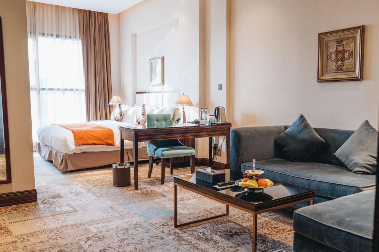 Hotel Warwick Khobar Extérieur photo