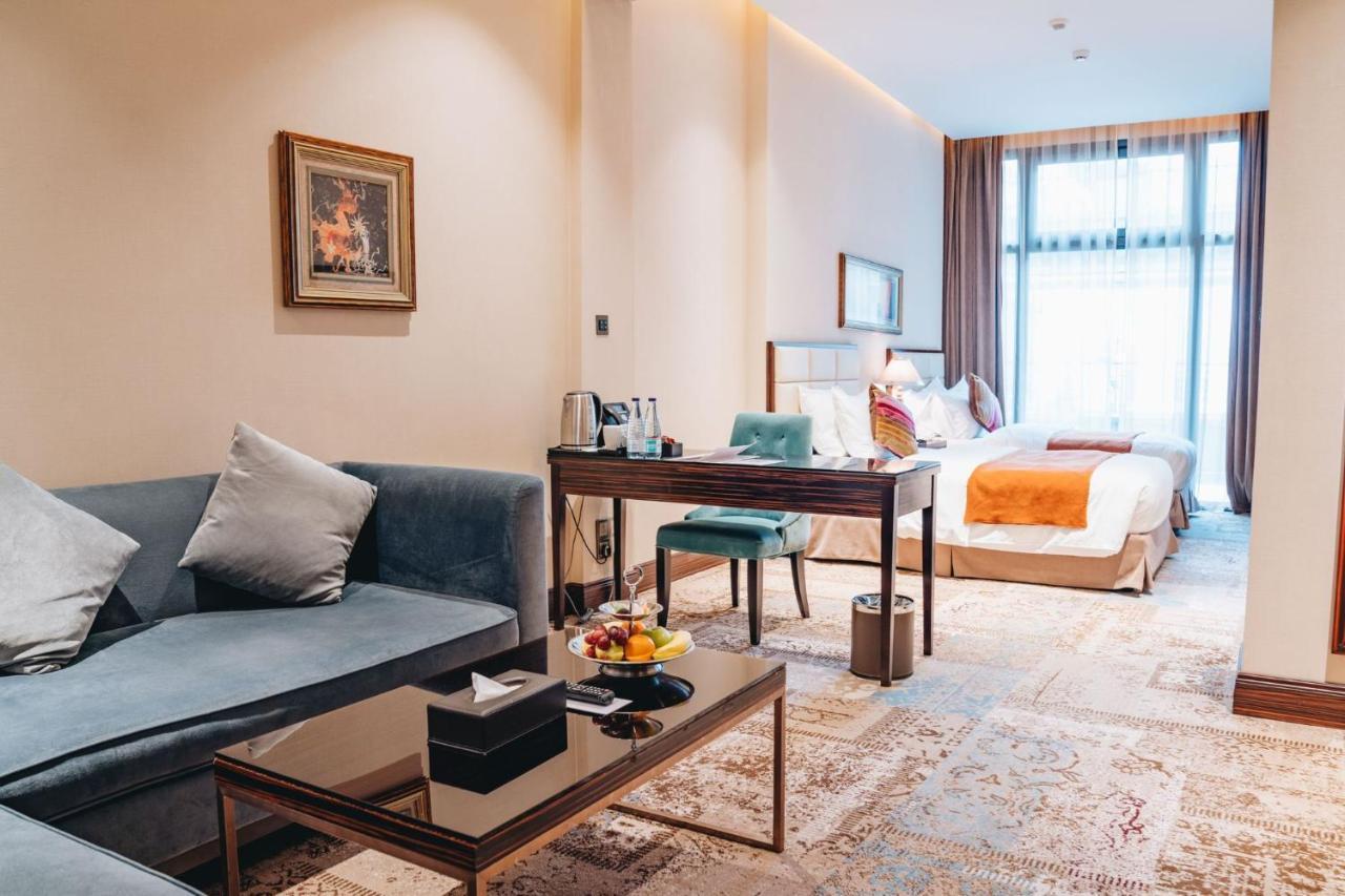 Hotel Warwick Khobar Extérieur photo