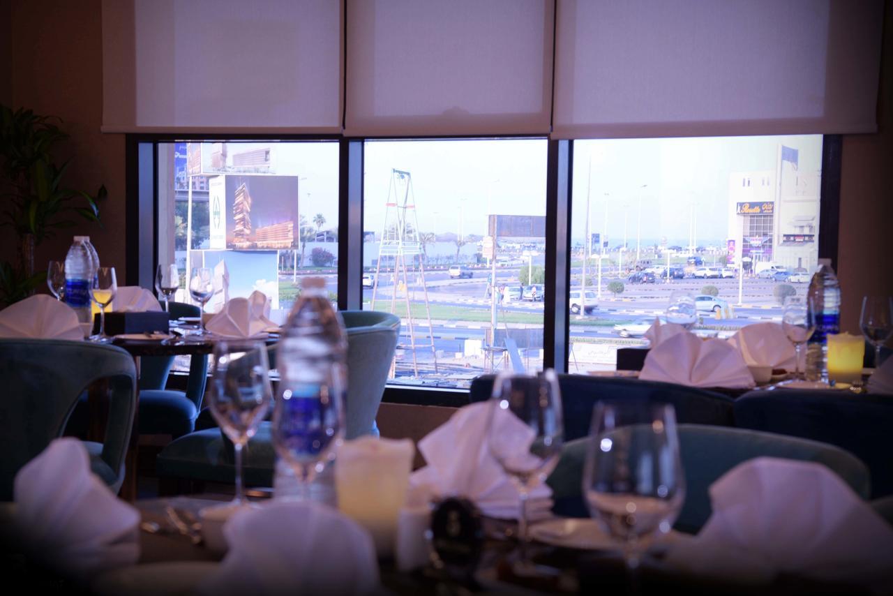 Hotel Warwick Khobar Extérieur photo