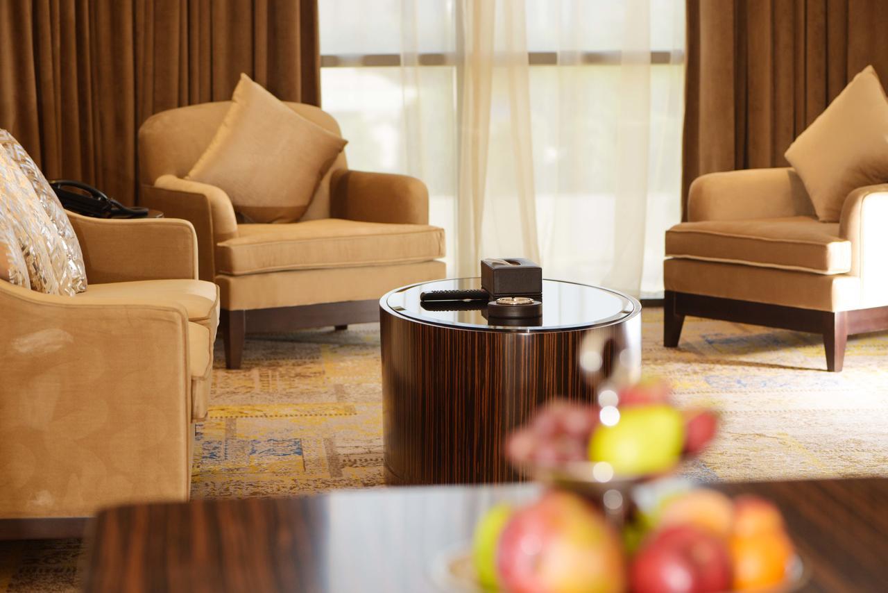 Hotel Warwick Khobar Extérieur photo