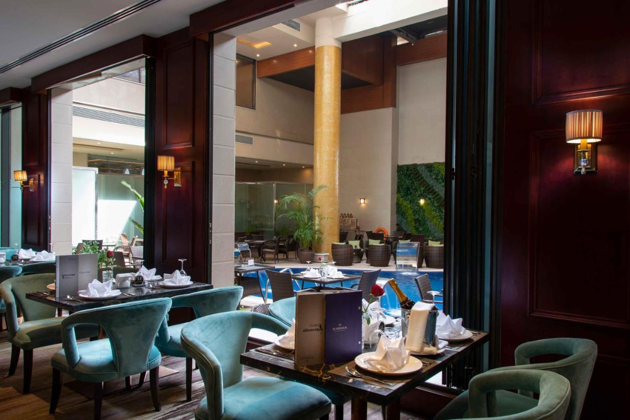 Hotel Warwick Khobar Extérieur photo